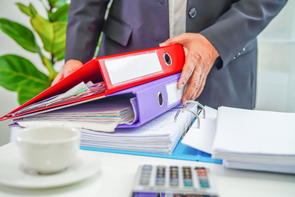 戰(zhàn)略性規(guī)劃:目標(biāo)設(shè)定與實(shí)施策略 戰(zhàn)略性規(guī)劃:目標(biāo)設(shè)定與實(shí)施策略