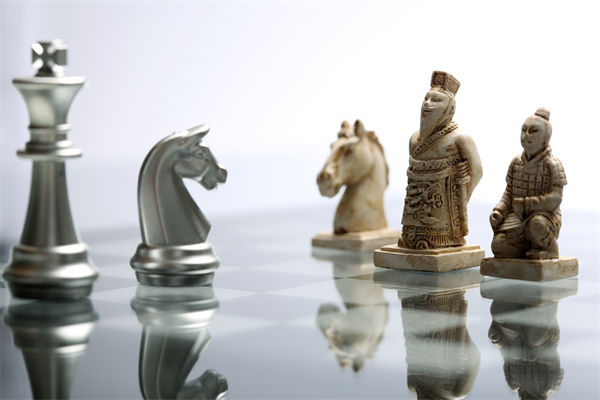 集團(tuán)管控松散低效？如何平衡集權(quán)分權(quán)激活子公司動(dòng)能？