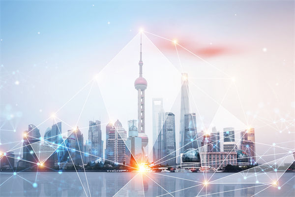 跨區(qū)域擴張時，集團管控如何防止管理效能稀釋？